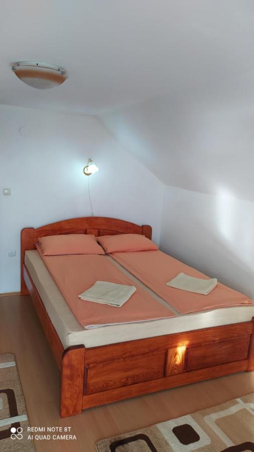 Anna Ilona Vendeghaz Hotel Badacsonytomaj Luaran gambar