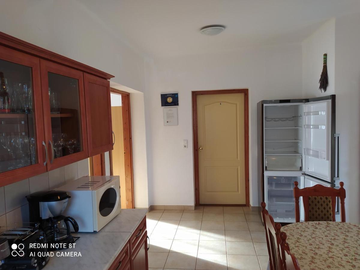 Anna Ilona Vendeghaz Hotel Badacsonytomaj Luaran gambar