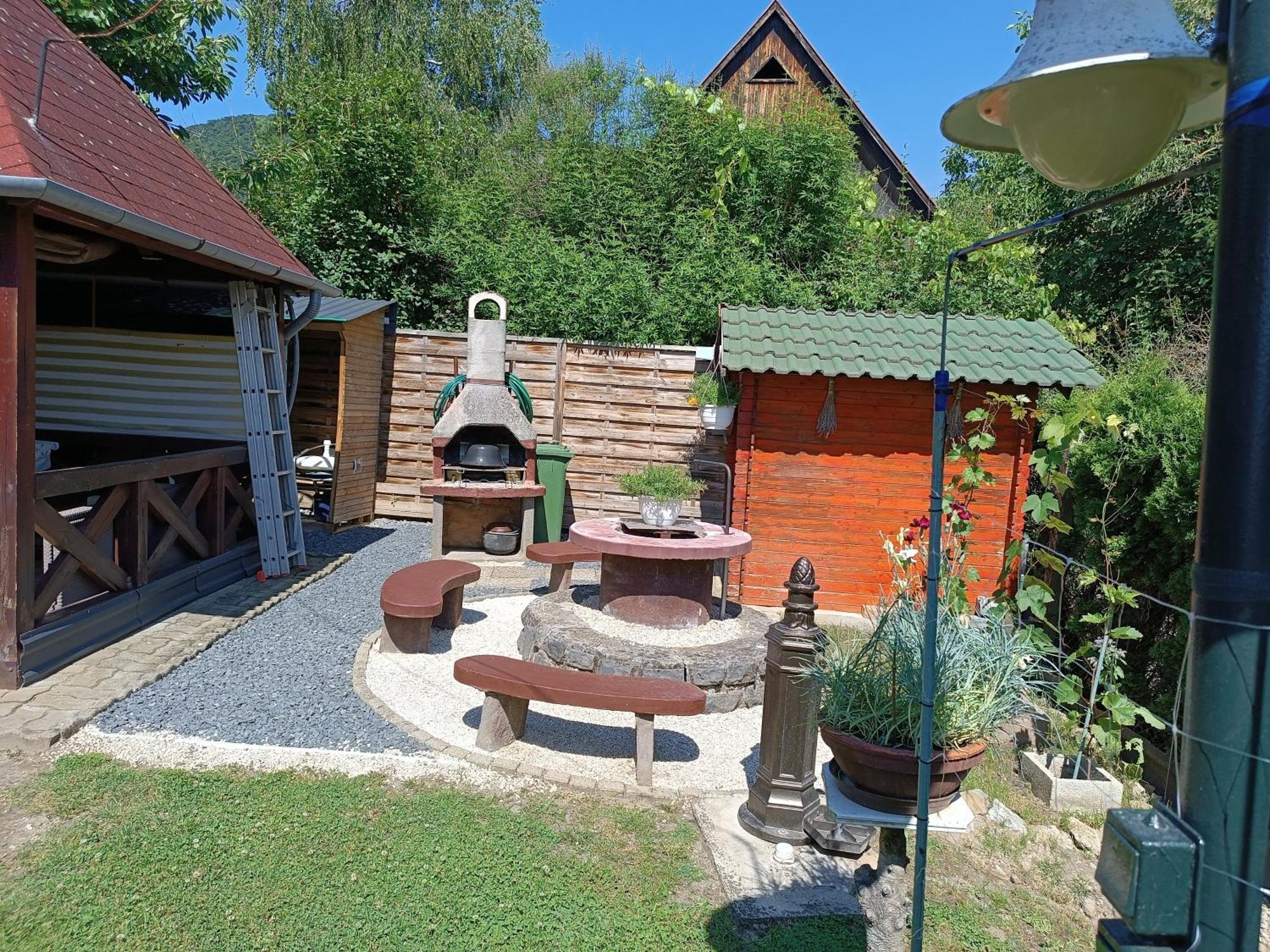 Anna Ilona Vendeghaz Hotel Badacsonytomaj Luaran gambar