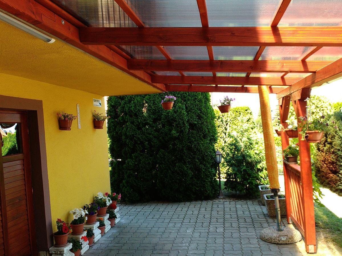 Anna Ilona Vendeghaz Hotel Badacsonytomaj Luaran gambar